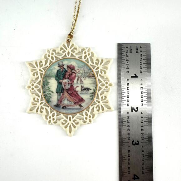 Vintage 1992 Lenox Victorian Lace Christmas Ornament Porcelain  Ice Skaters - Picture 5 of 7